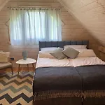 Vakantiehuis In With Garden